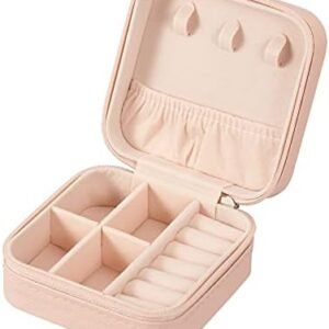 LETURE PU Leather Small Jewelry Box, Travel Portable Jewelry Case for Ring, Pendant, Earring, Necklace, Bracelet Organizer Storage Holder Boxes (Pink)